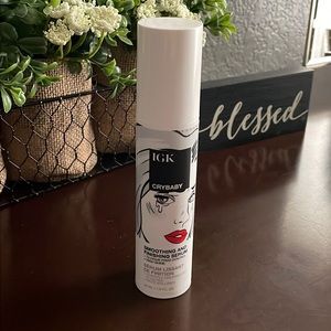 CRYBABY ANTI-FRIZZ SERUM